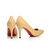 Beige patent leather pointed head pump