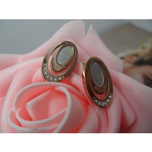 Rose Gold Oval mother of pearls Earrings