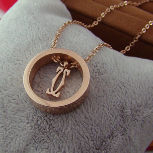 Rose Gold Loop Pendants Necklace