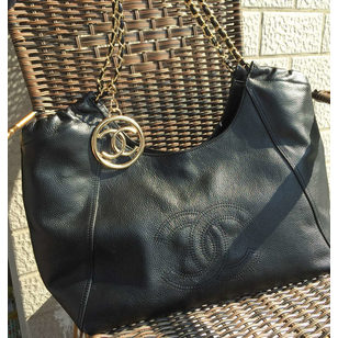 Black leather hobo chain shoulder bag