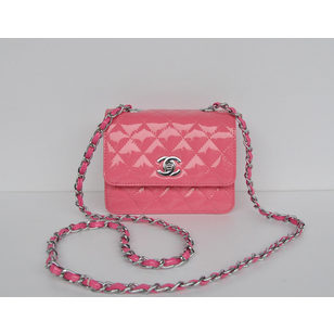 Fuchsia Patent Leather Turn Lock Chain Shoulder Bag