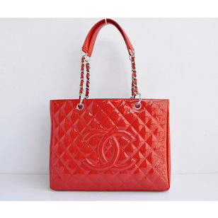 Quilting double chain tote bag Patent Leather