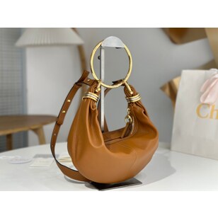 Bracelet bag