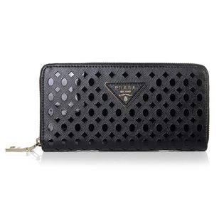 Black Saffiano Leather Cutout Zipper Closure Wallet