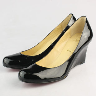 Black Patent Leather Wedge Pump