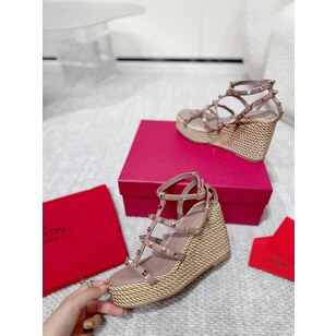 wedge pump sandals
