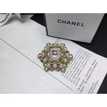 Chanel Pink flower small pearls brooch