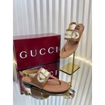 Gucci flat sandals