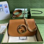 Gucci Blondie shoulder bag