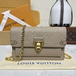 Louis Vuitton Vavin WOC 19cm